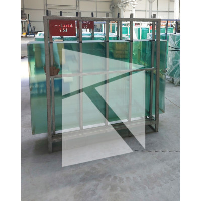 Sklo - VSG 55.1 mliečne, 1389x860mm Sklo - VSG 55.1 mliečne, 1389x860mm