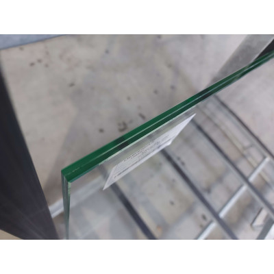 Sklo - VSG 44.2 číre, 1345x800mm Sklo - VSG 44.2 číre, 1345x800mm