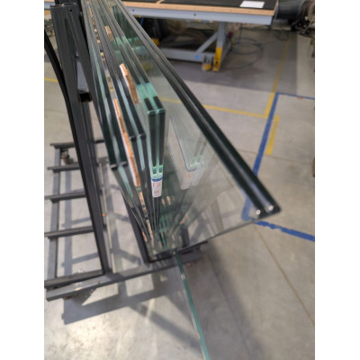 Laminované sklo ESG/VSG 66.4  – 2004 x 1142mm