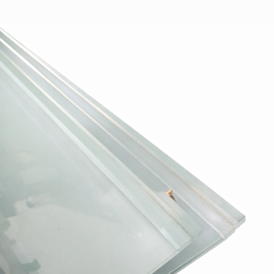 Laminované sklo VSG -matná folia 88.2 VSG 1330x800mm