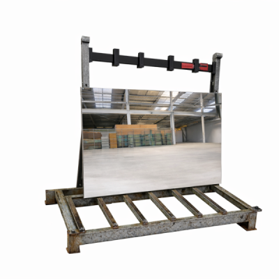 Zrkadlo 4mm 830 x 920 mm